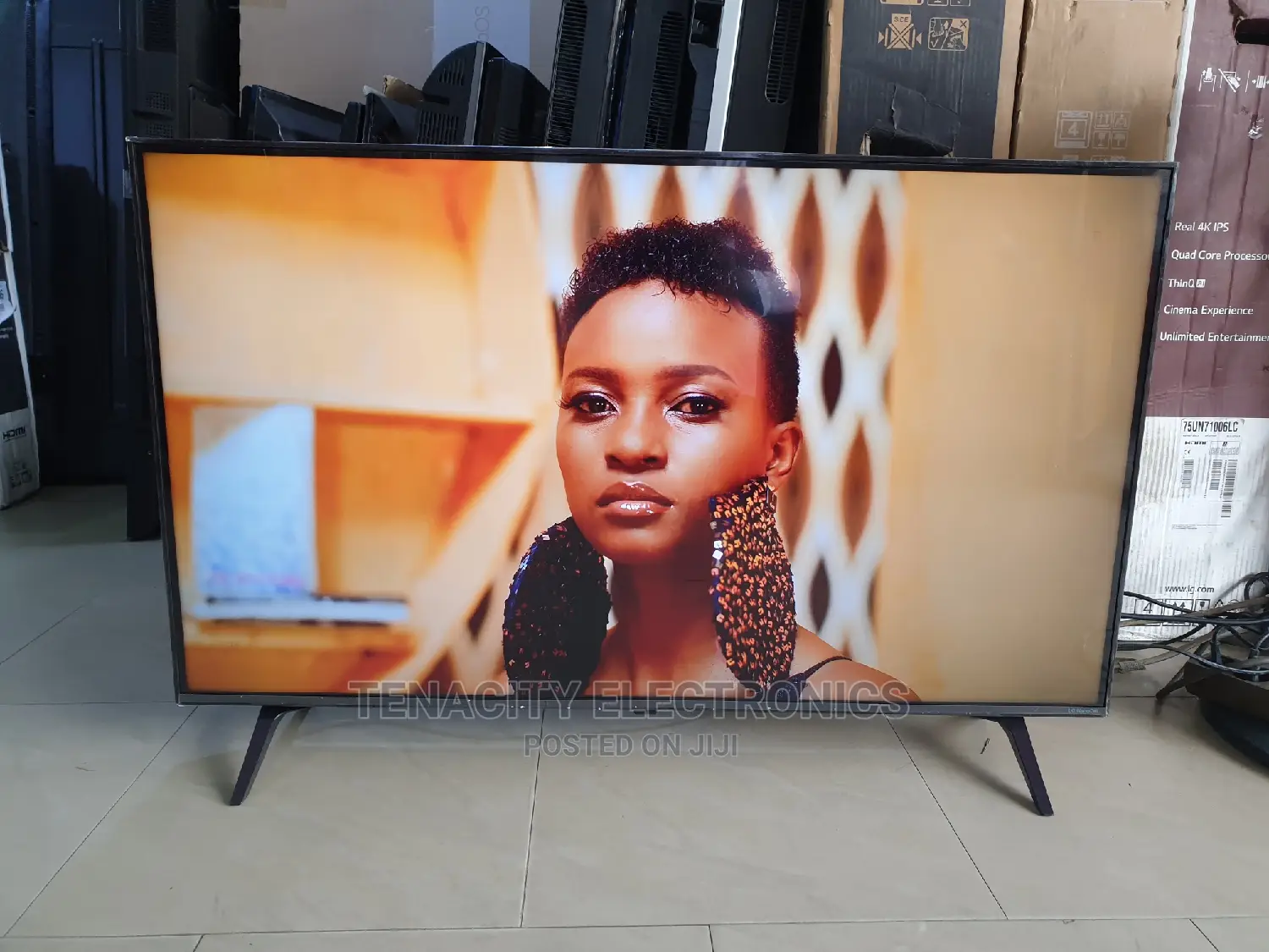 New Nanocell 43"Lg Uhd HDR Smart Satellite TV