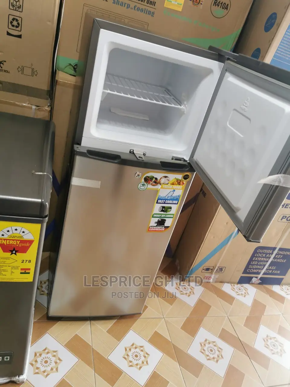 High Quality Signature Refrigerator 138L