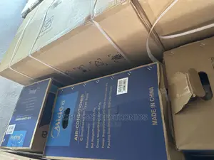 Anti Corrosion Body Split R410 Gas Midea 1.5hp White