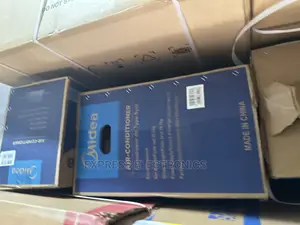 Auto Defrosting Split Midea R410 Gas 1.5hp Ac