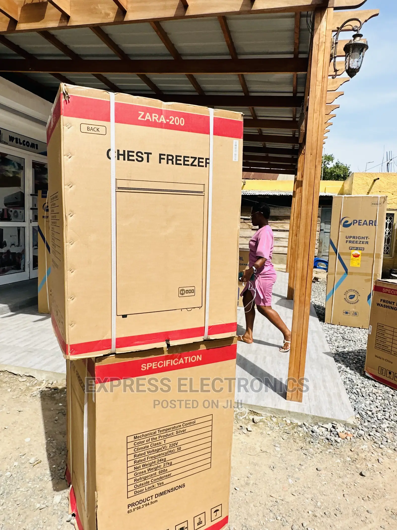 Fast Cooling Anti Rust Body 142L Chest Zara Freezer