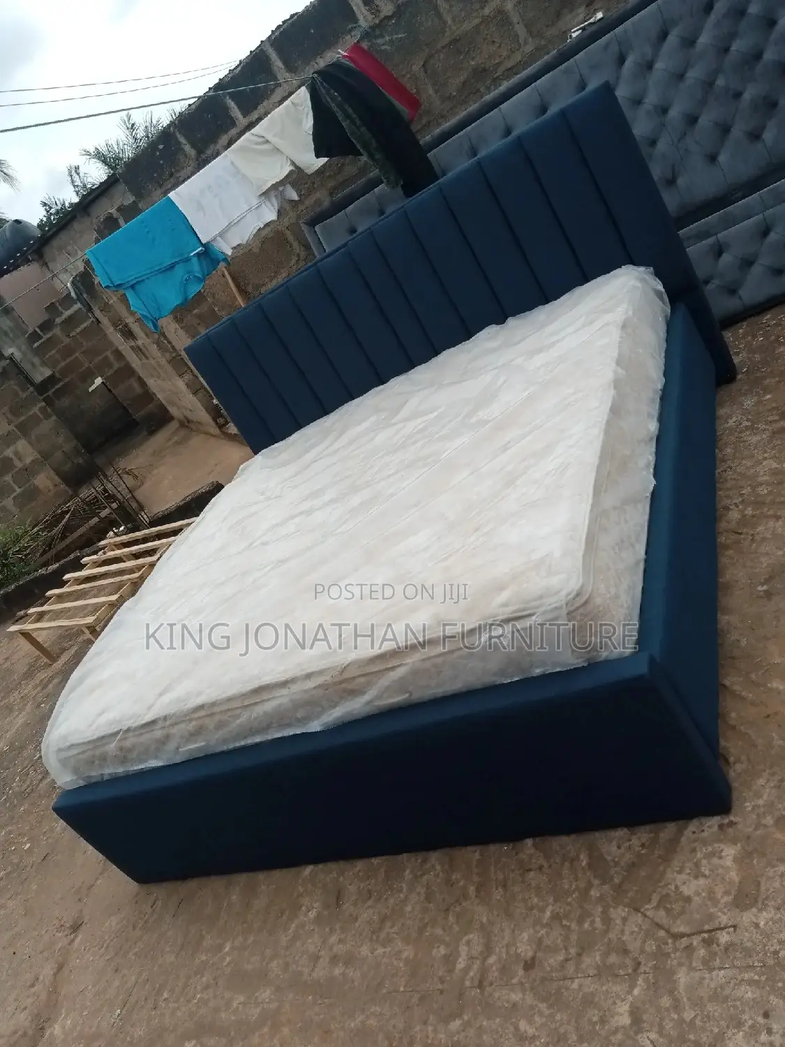 King Size Bed And Mattress Available For Cool Price