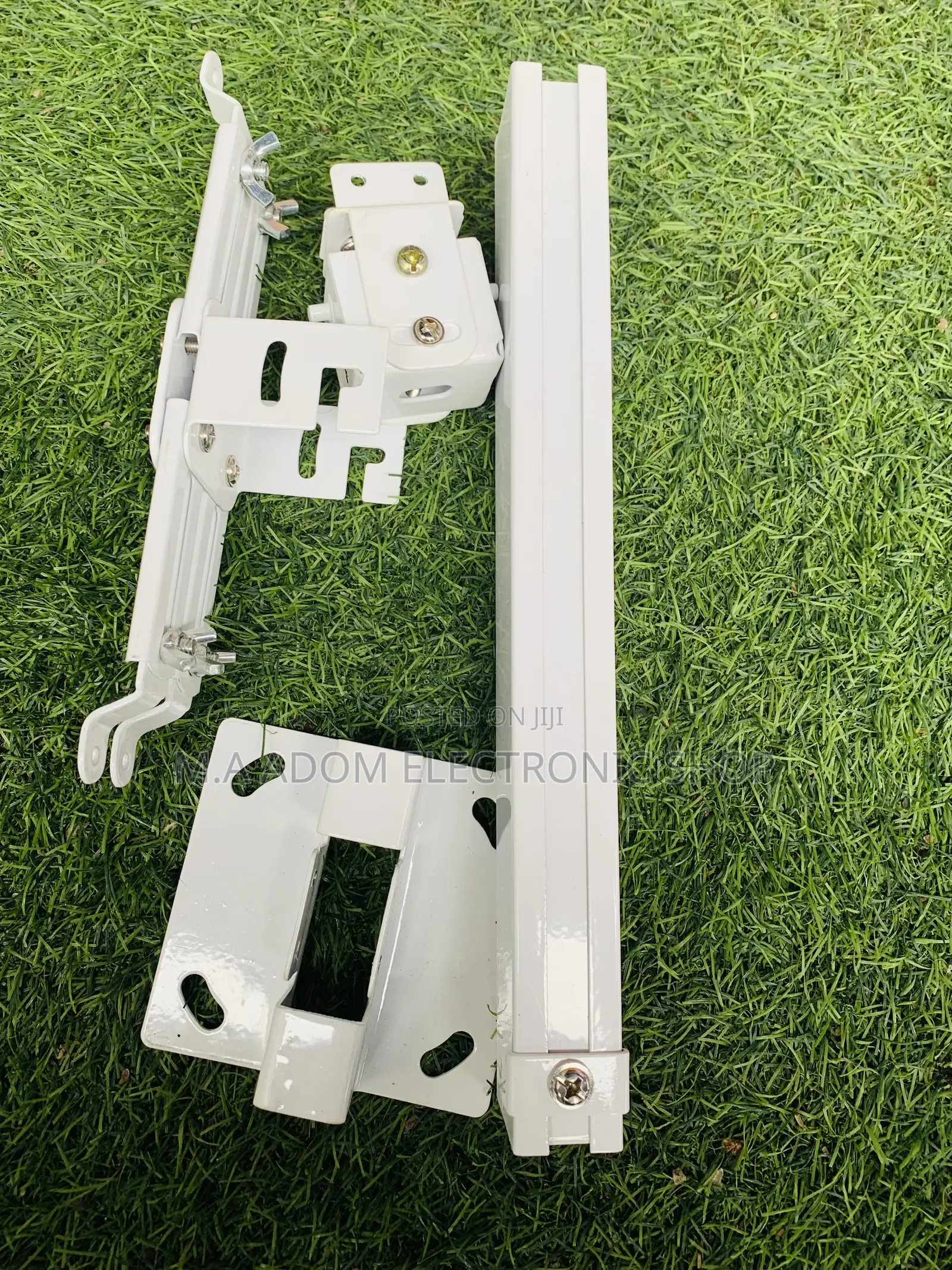 Very Durable Projector Wall Mount