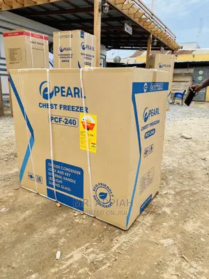 Super Powerful Pearl Chest Freezer PCF-240/200)Ltrs