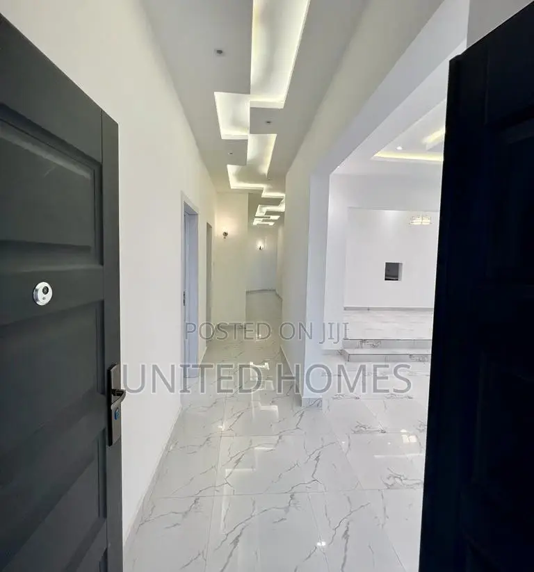 4bdrm House in East Legon for sale