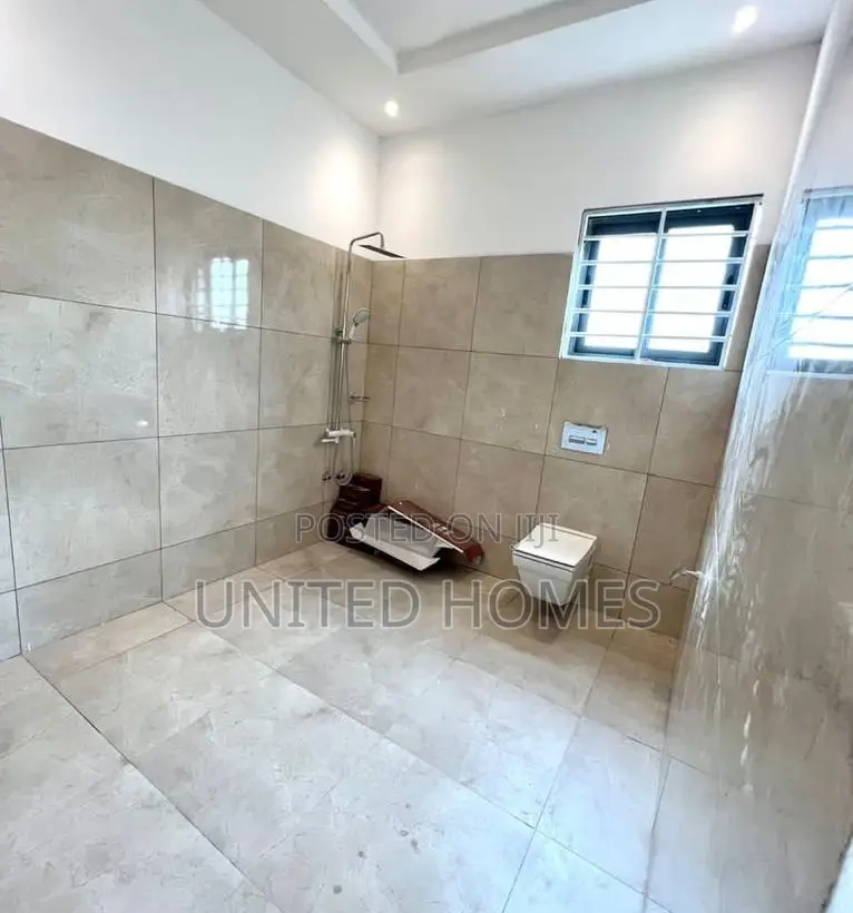 4bdrm House in East Legon for sale