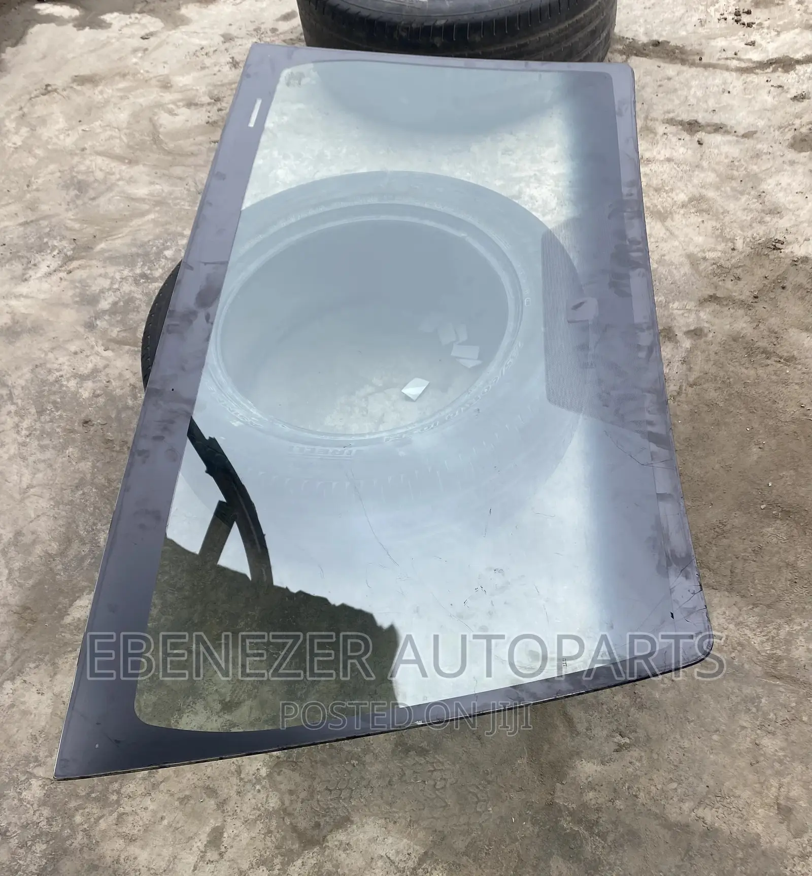 Toyota Hilux Windscreen