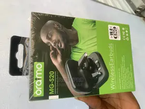 Oraimo SG M20 Earbuds With Charging Case