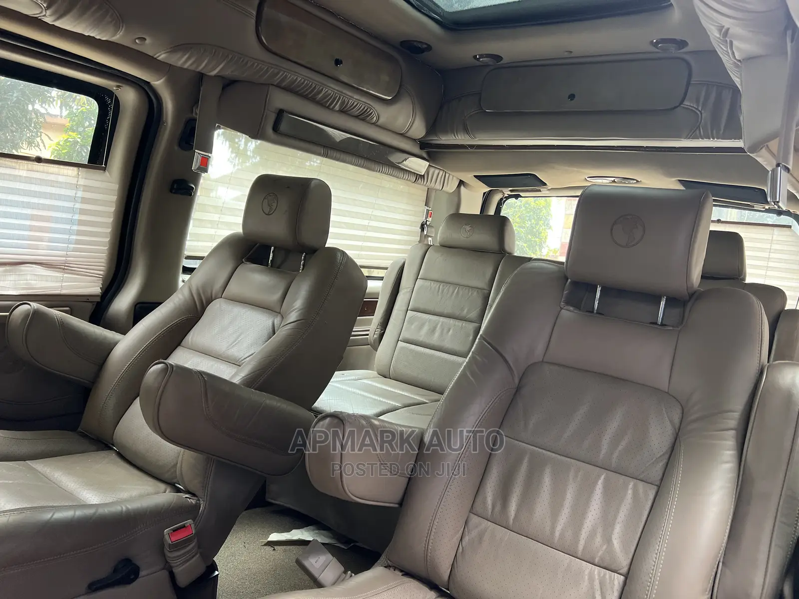 GMC Savana 2011 Blue