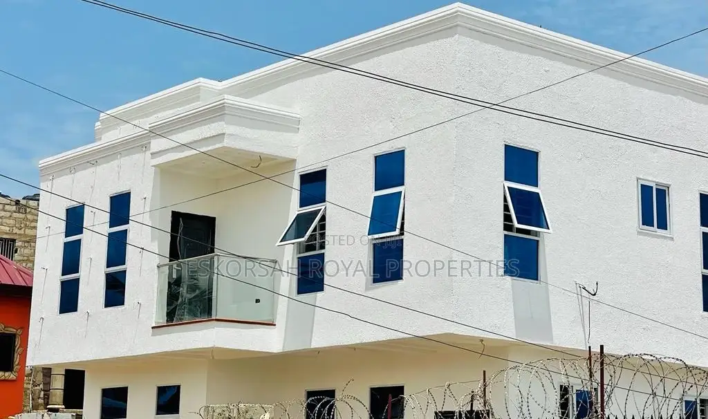 3bdrm House in Ashaley  Botwe, Little Roses Area for sale