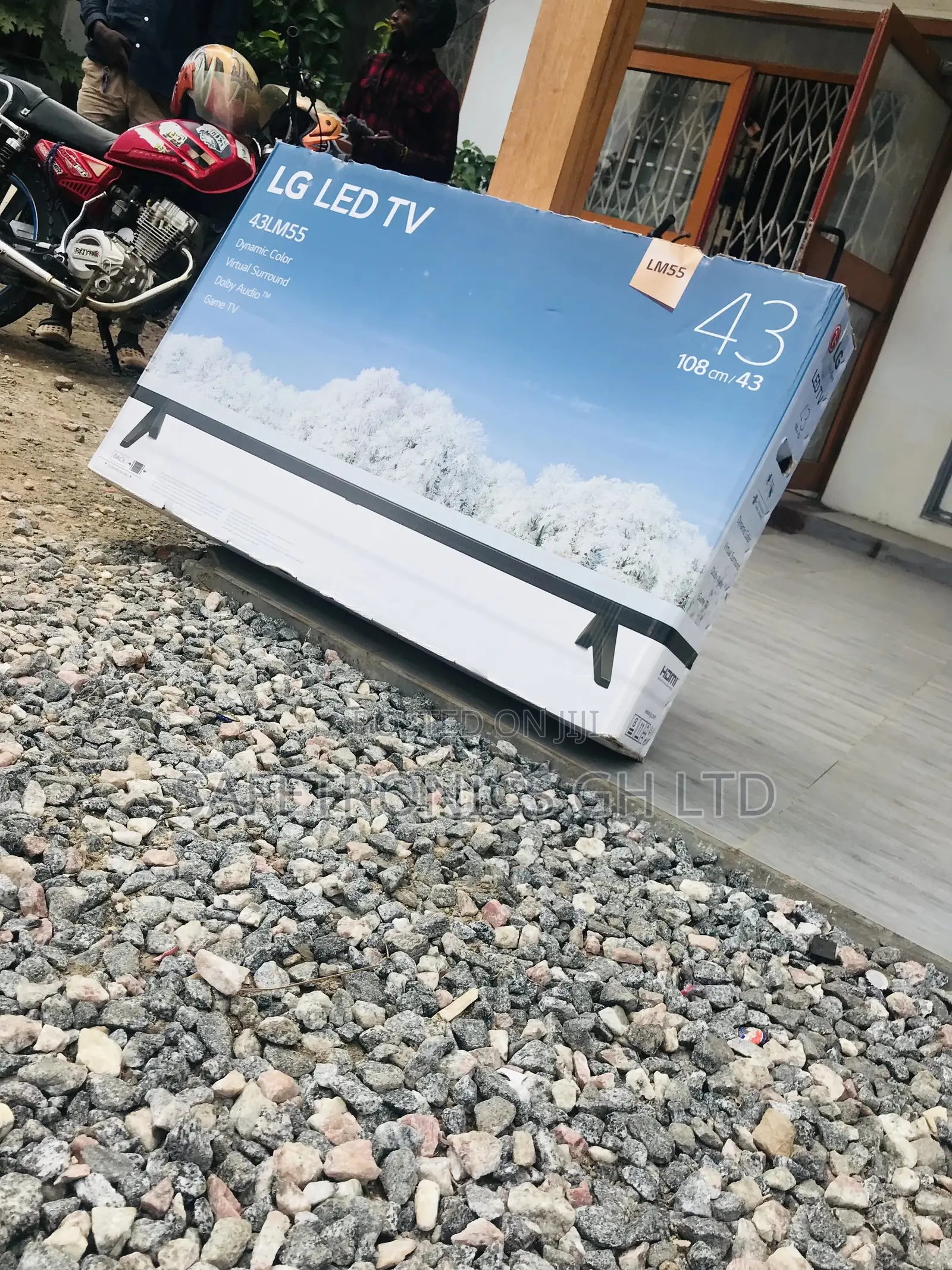 Quality and Yet Affordable 43 Inches Lg Smart Glossy LED
