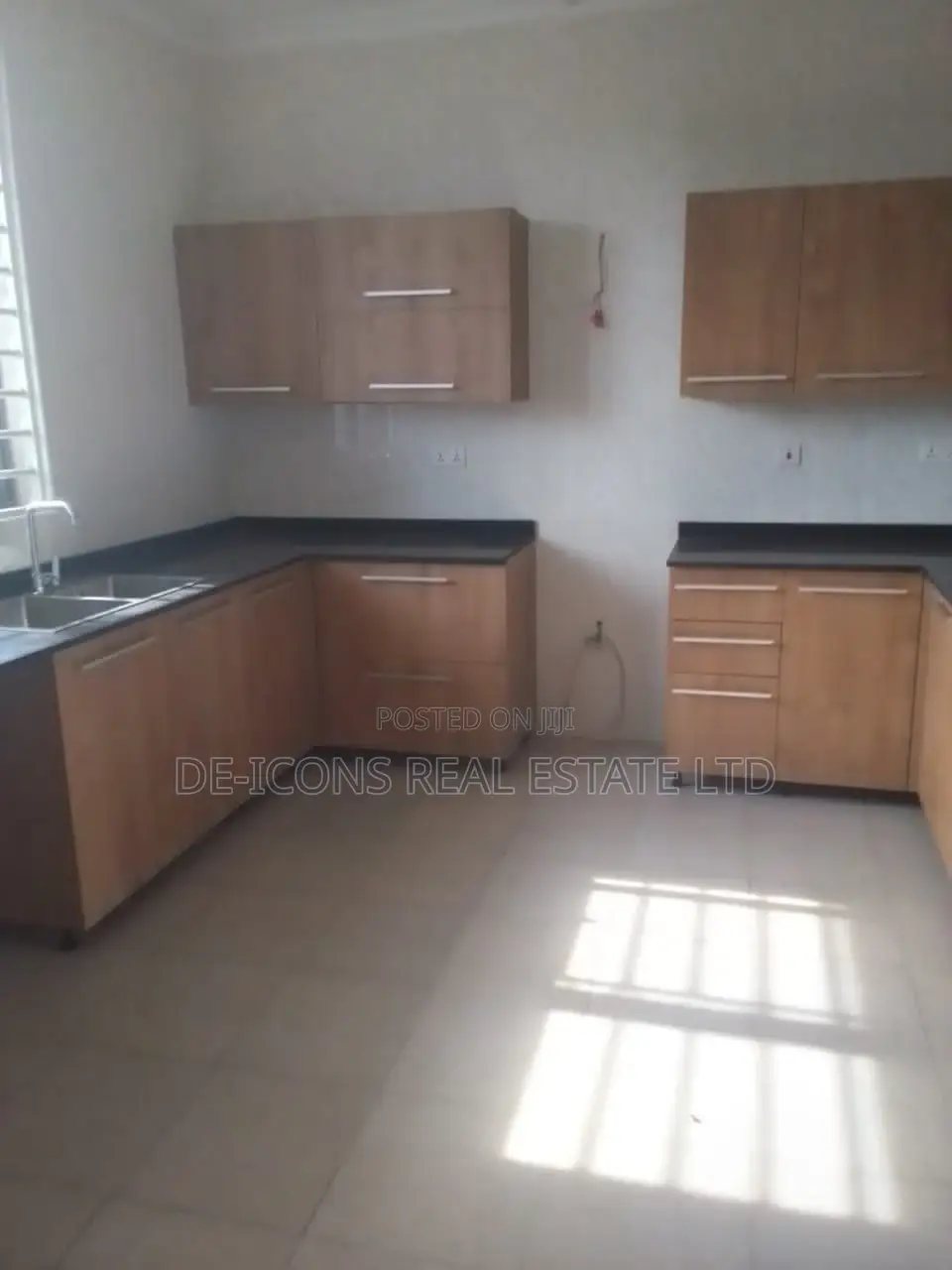 2bdrm Duplex in De-Icons Real Estate, Ga South Municipal for rent