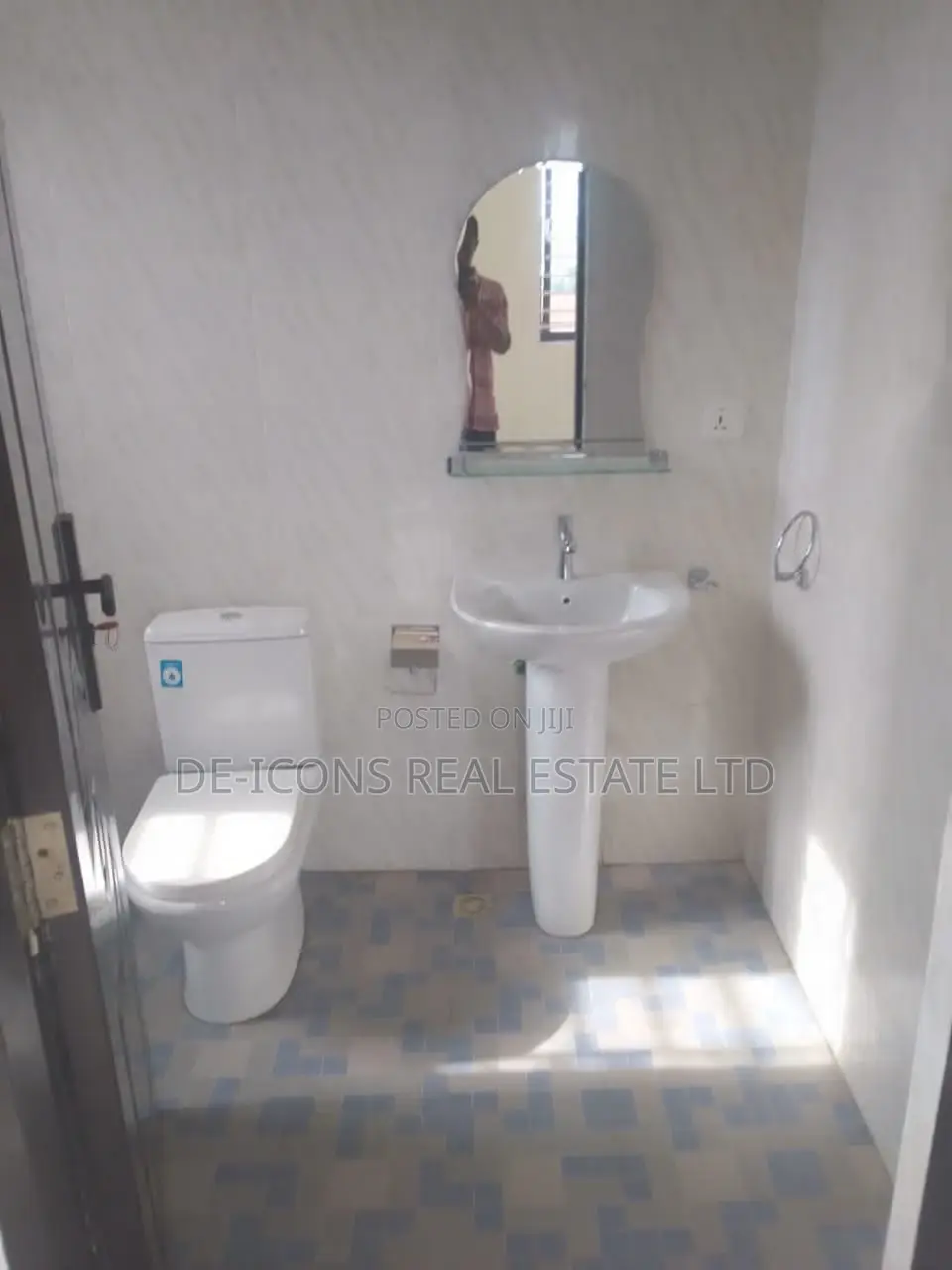 2bdrm Duplex in De-Icons Real Estate, Ga South Municipal for rent