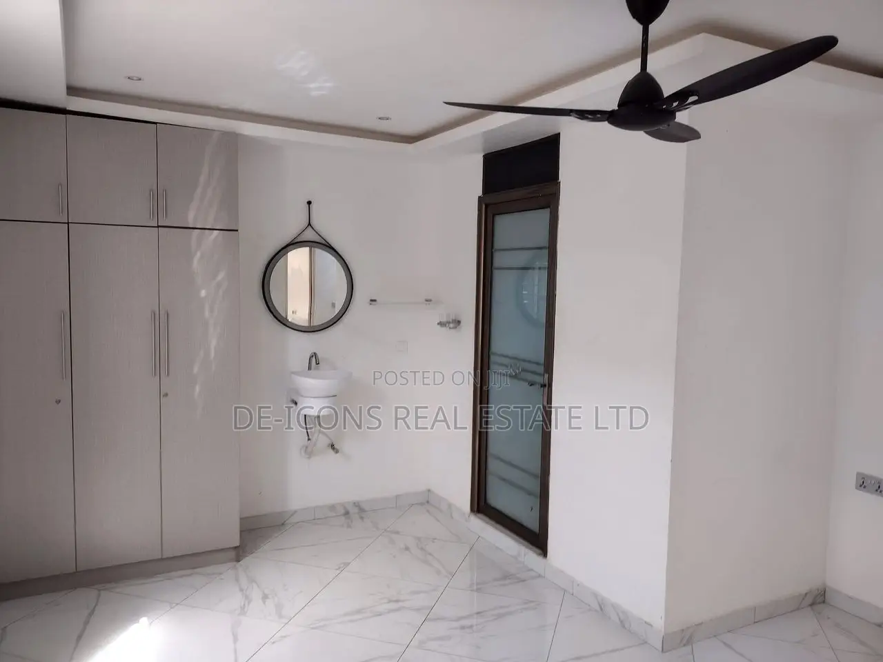 2bdrm Duplex in De-Icons Real Estate, Ga South Municipal for rent