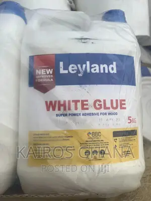 Photo - White Glue 5l