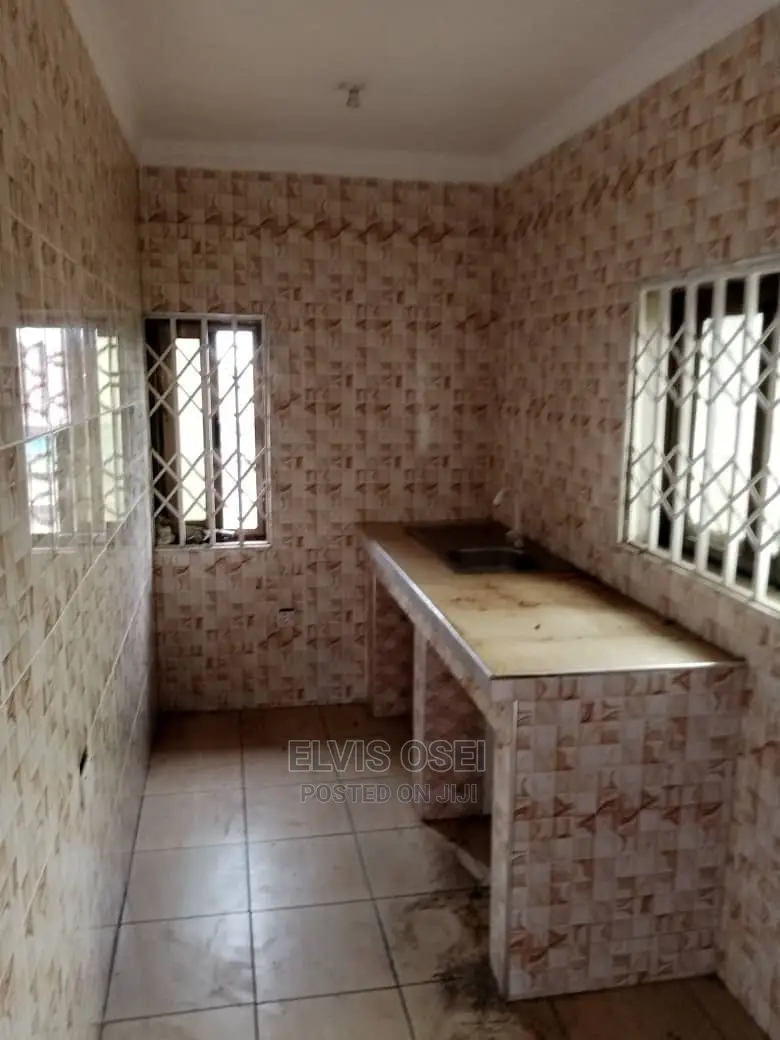 1bdrm Apartment in Tetegu Police, Amansie West for rent