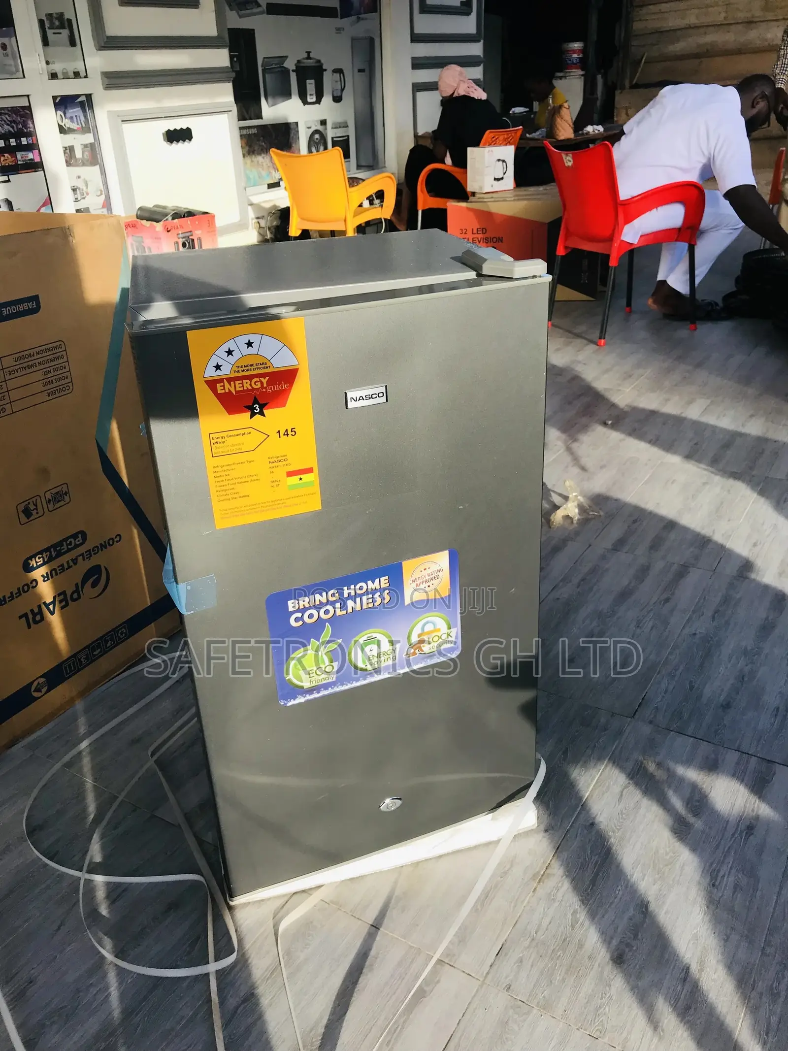 84L Nasco Tabletop Refrigerator Single Door