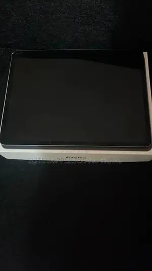 Apple iPad Pro 12.9 (2022) 256 GB Blue