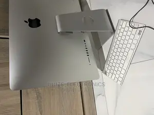 Desktop Computer Apple iMac 8GB Intel Core I5 SSD 512GB
