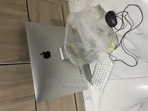 Photo - Desktop Computer Apple iMac 8GB Intel Core I5 SSD 512GB