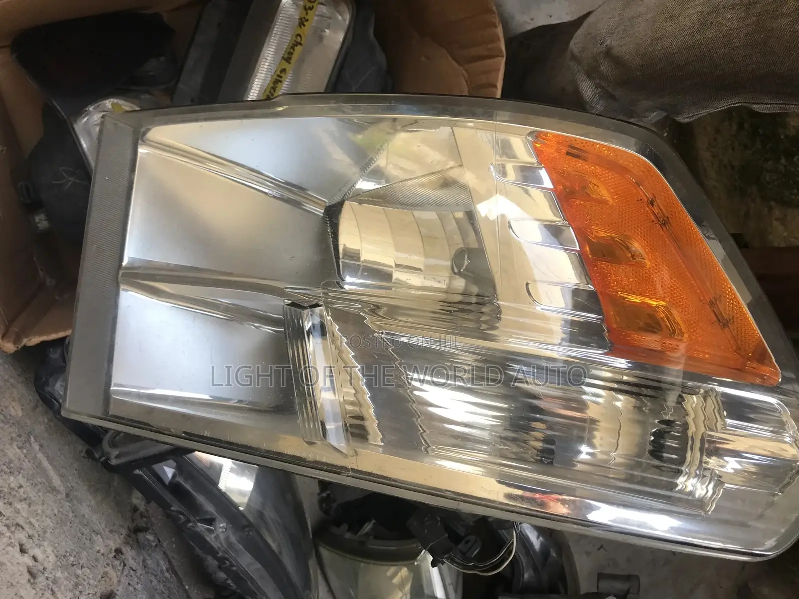 Dodge Ram Headlight Right Side 2013