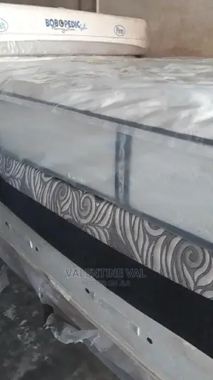 Orthopaedic Queen Size Mattress for Your Homes