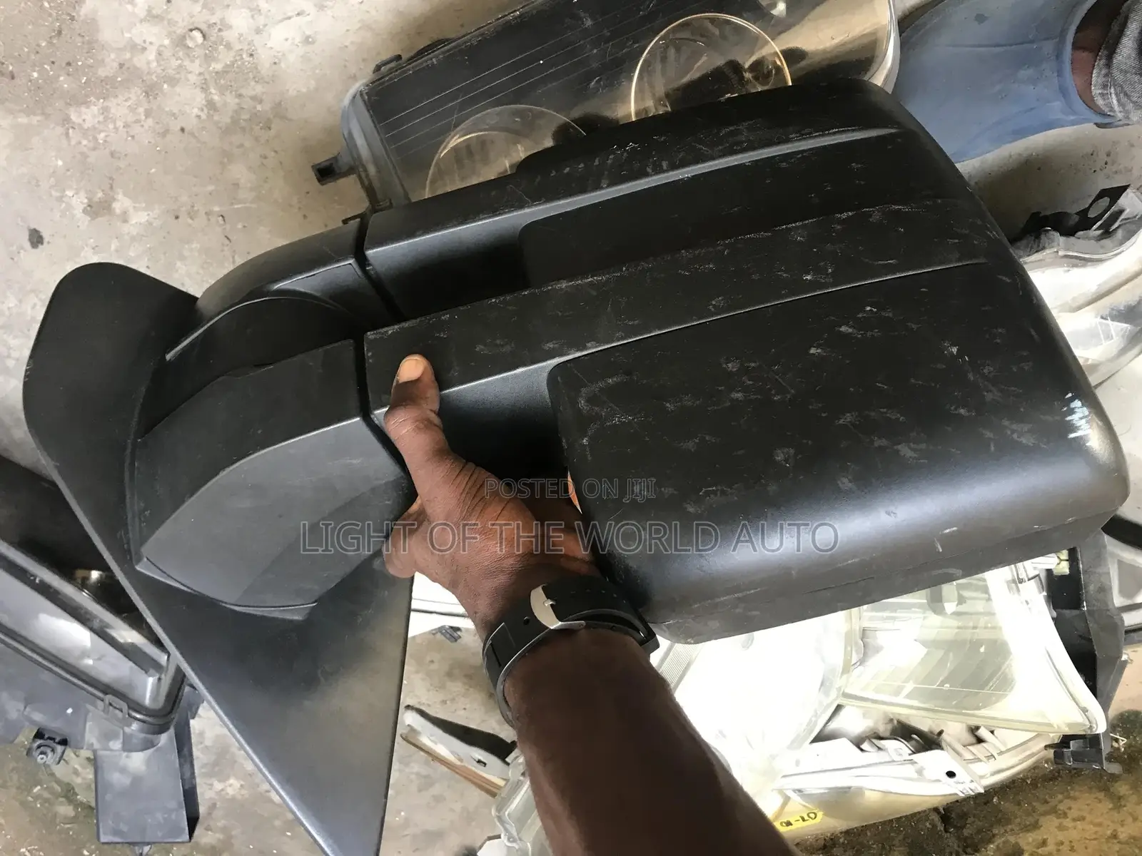 Ford F-150 2014 Side Mirror Right Side