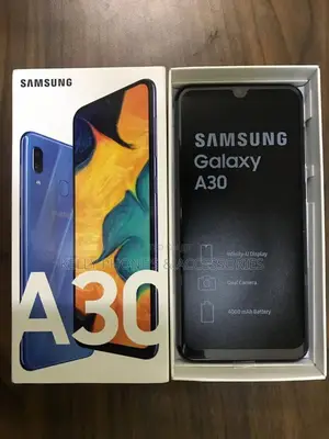 New Samsung Galaxy A30 64 GB Black