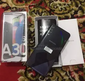 New Samsung Galaxy A30 64 GB Black
