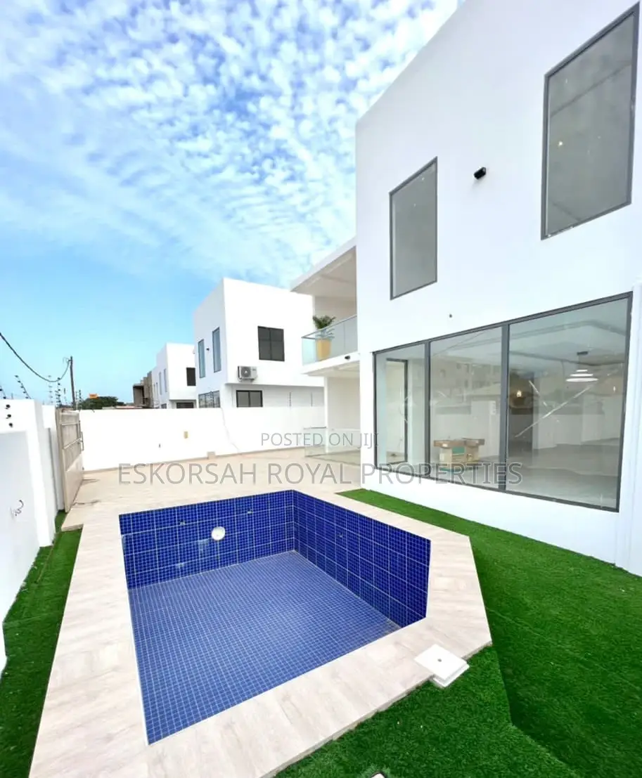 4bdrm House in Ogbojo, American House for sale