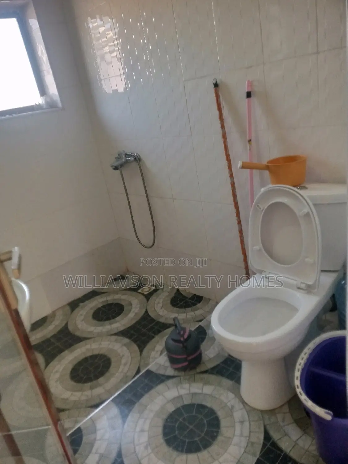 1bdrm Apartment in Hfc Estate, Spintex for rent