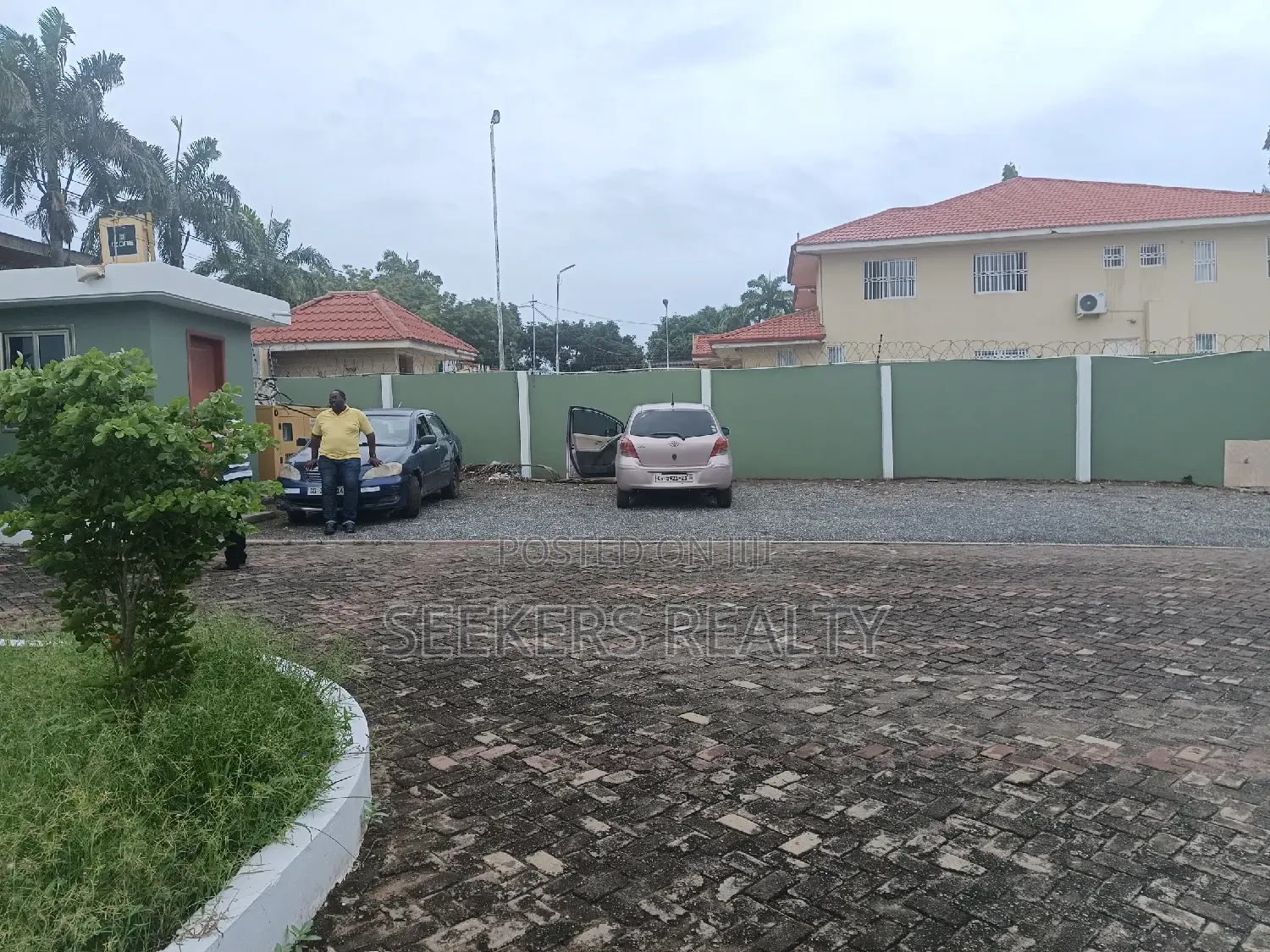 7bdrm House in Realty Seekers, Labone for rent