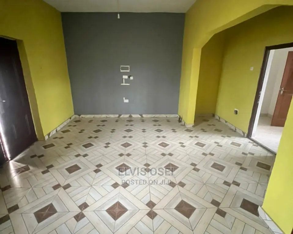 2bdrm Apartment in Awoshie for rent