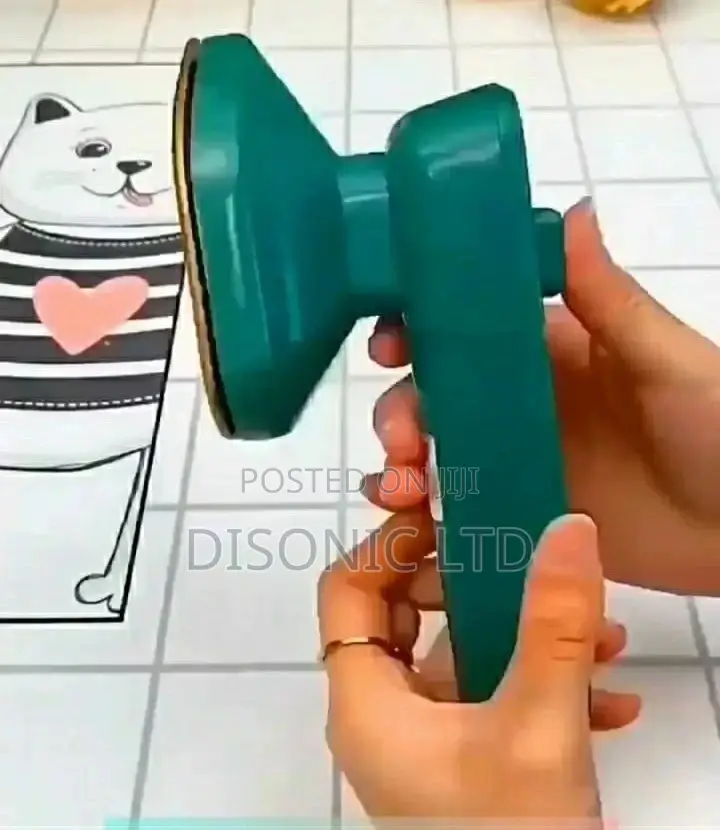 Mini Garment Steamer
