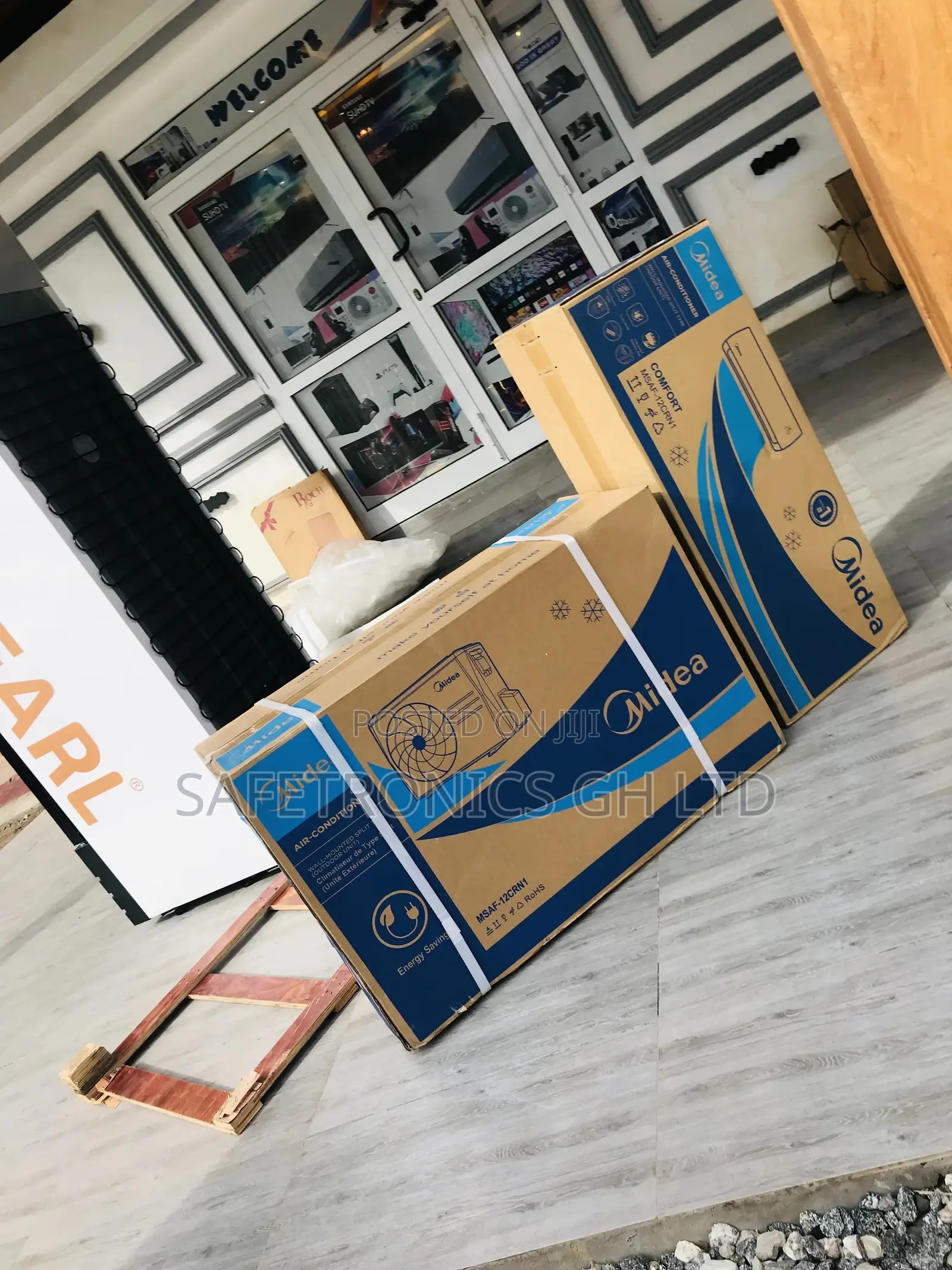 Neat R410 Air Conditioner (MSAF-18CRN1) Midea 2.0hp Split