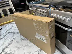 Ai Sound Effect Slim Samsung UHD 55”Au7000 Smart