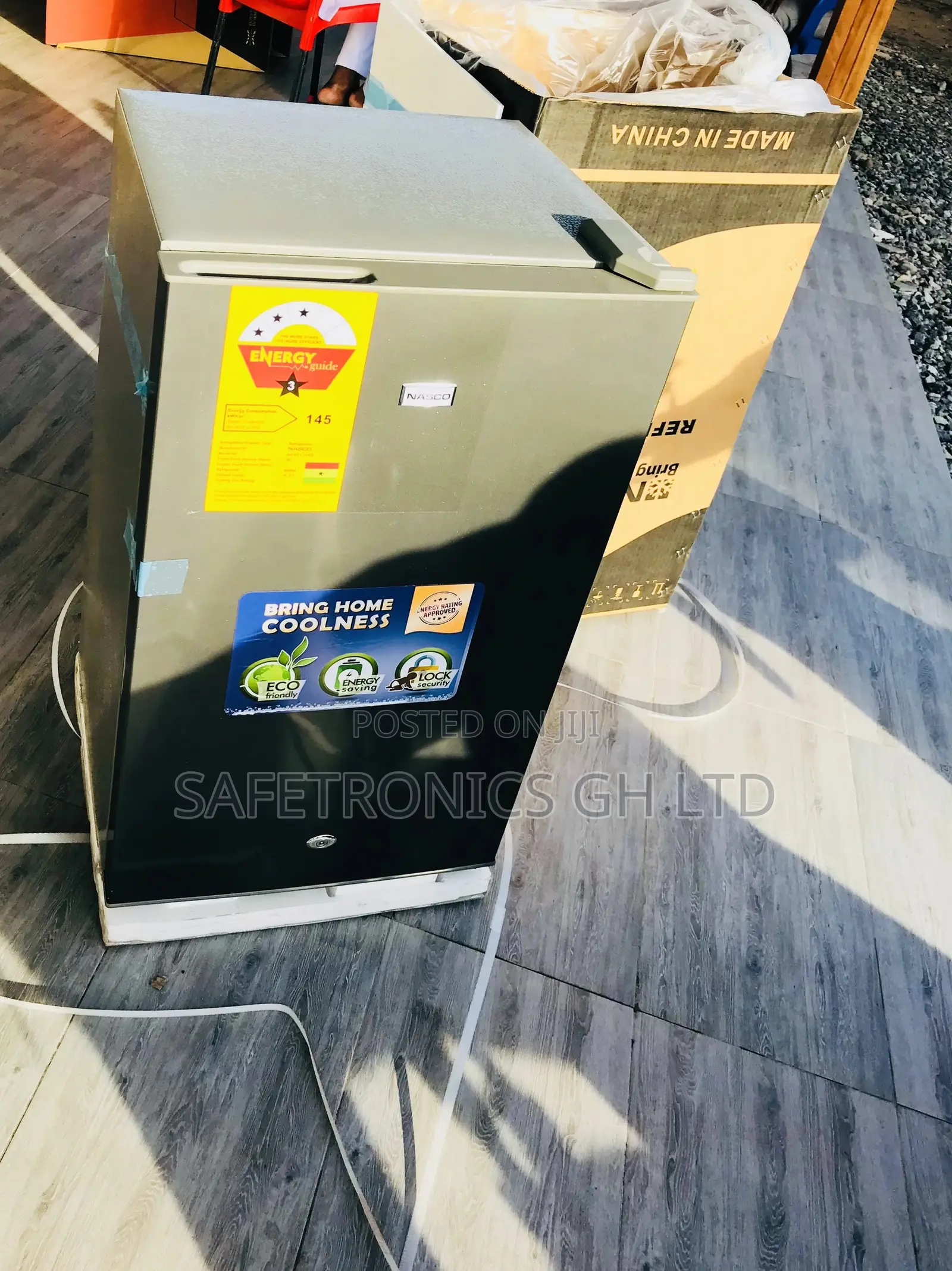 84 Liters Nasco Tabletop Refrigerator Single Door