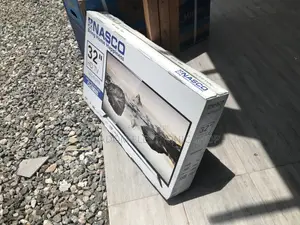 Advanced Nasco NAS-B32FB Digital Satellite TV – 32′′