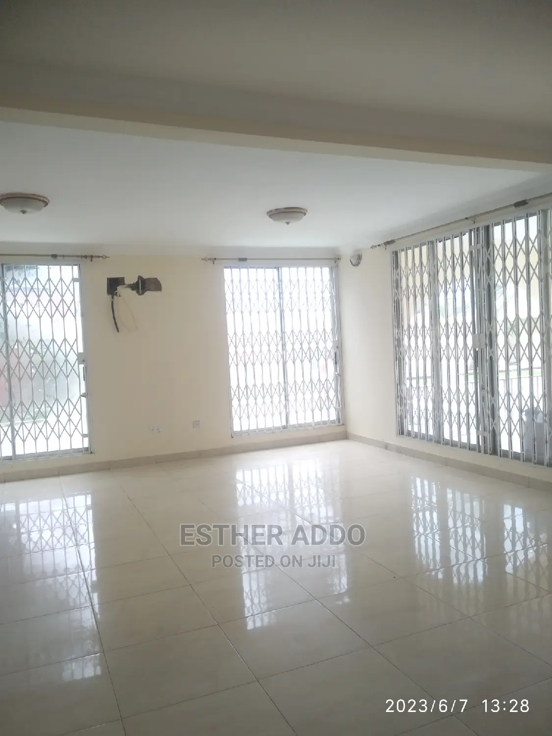 4bdrm Mansion in East Legon for rent