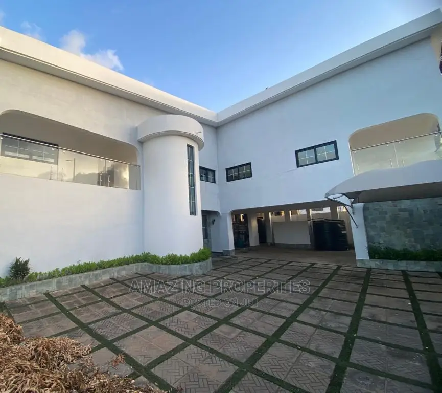 4bdrm House in Abelemkpe for rent