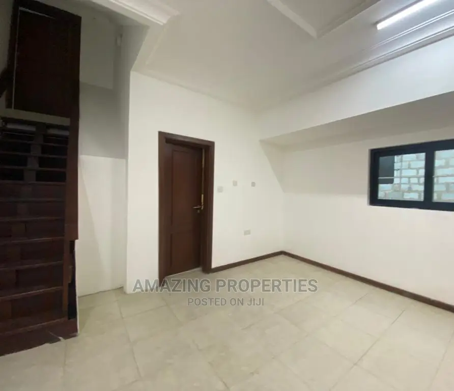 4bdrm House in Abelemkpe for rent