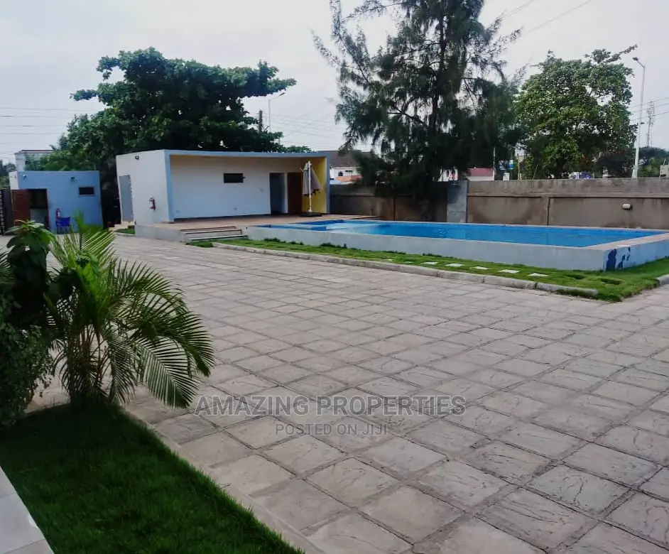 4bdrm Townhouse / Terrace in Abelemkpe for rent