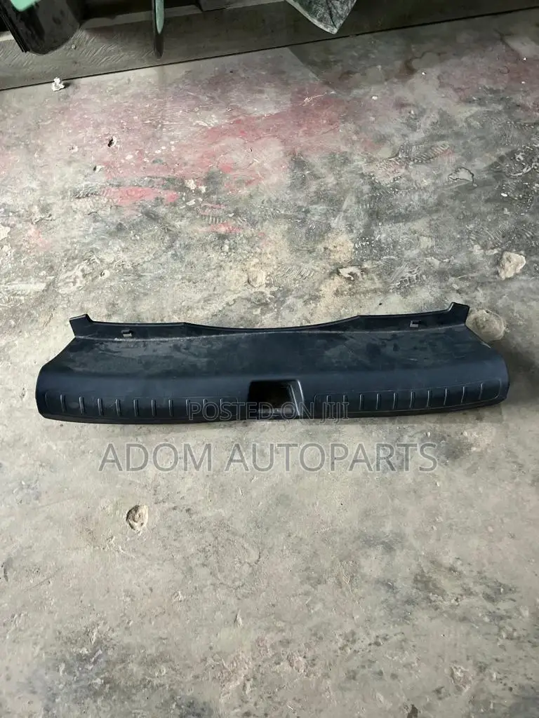 Honda Civic 2022 -2023 Boot Trim