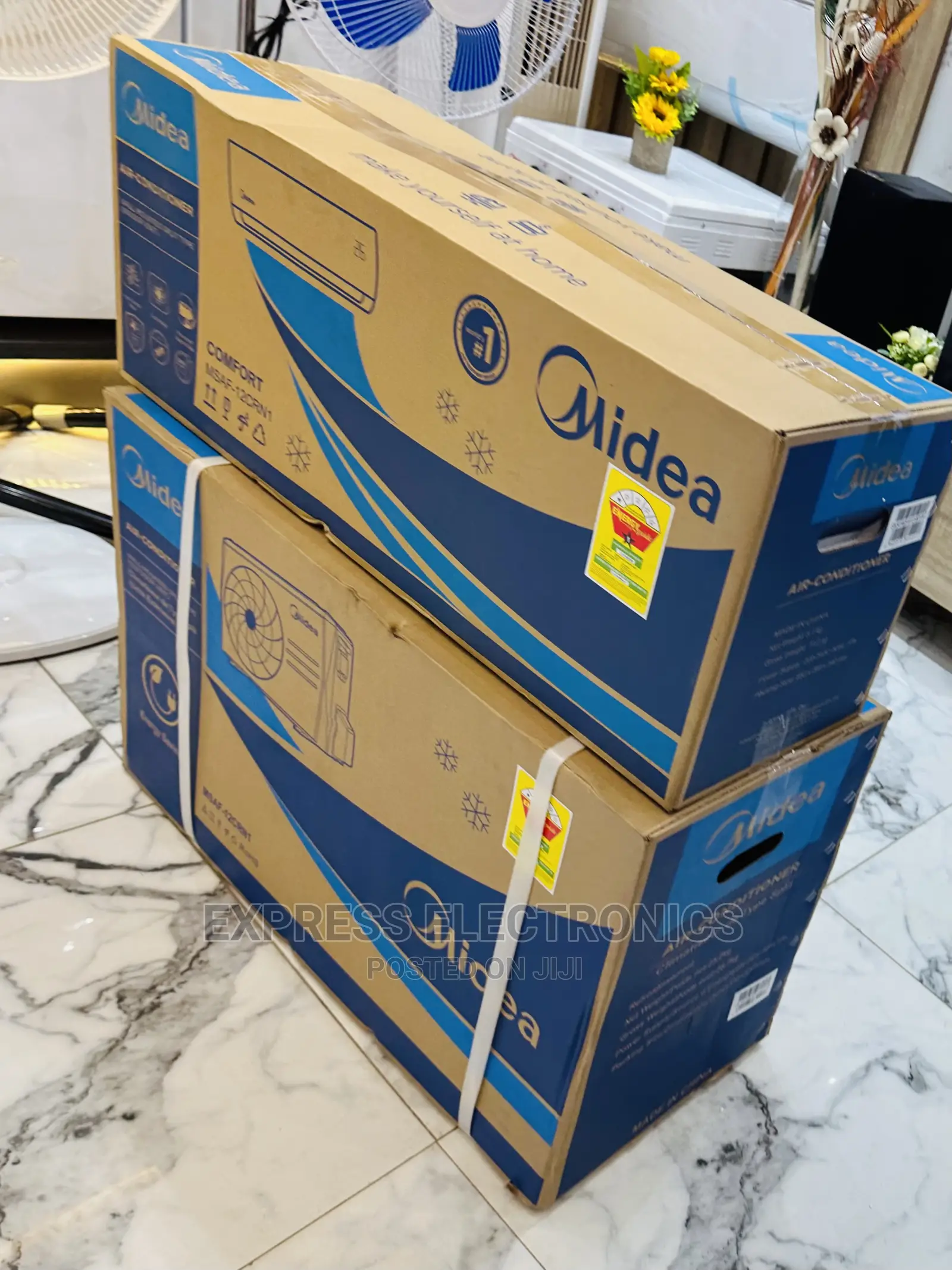 Auto Blow Function Midea 2.5hp Split R410 AC White