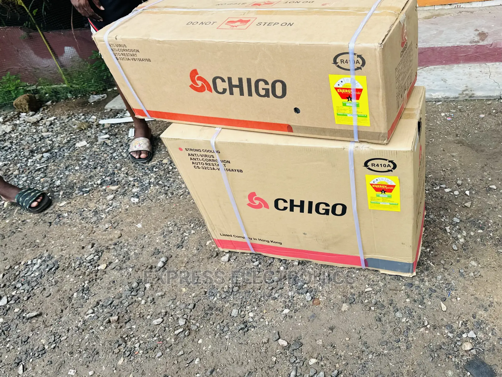 Chigo AC Unit Split R410 Gas 2.5hp Auto Blow Function