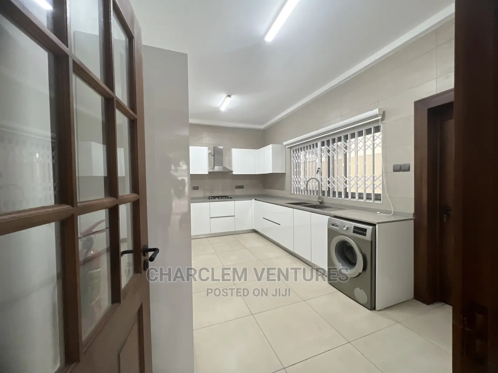 Furnished 3bdrm Townhouse / Terrace in Charclem Ventures, Labone