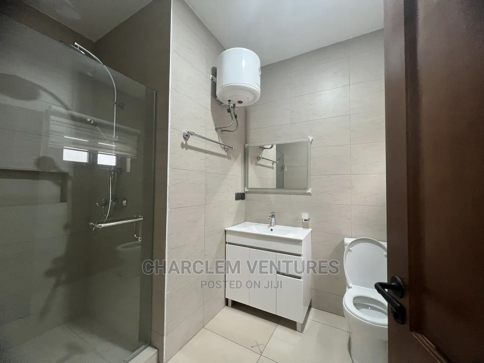 Furnished 3bdrm Townhouse / Terrace in Charclem Ventures, Labone