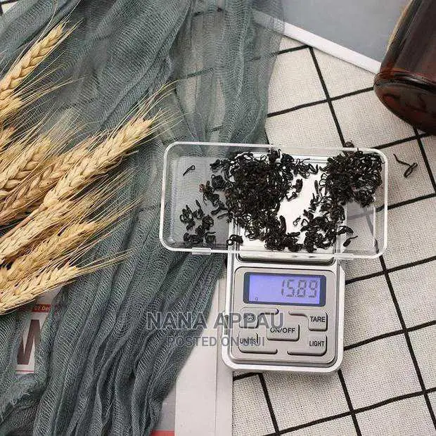 Jewelry, Gold Scale