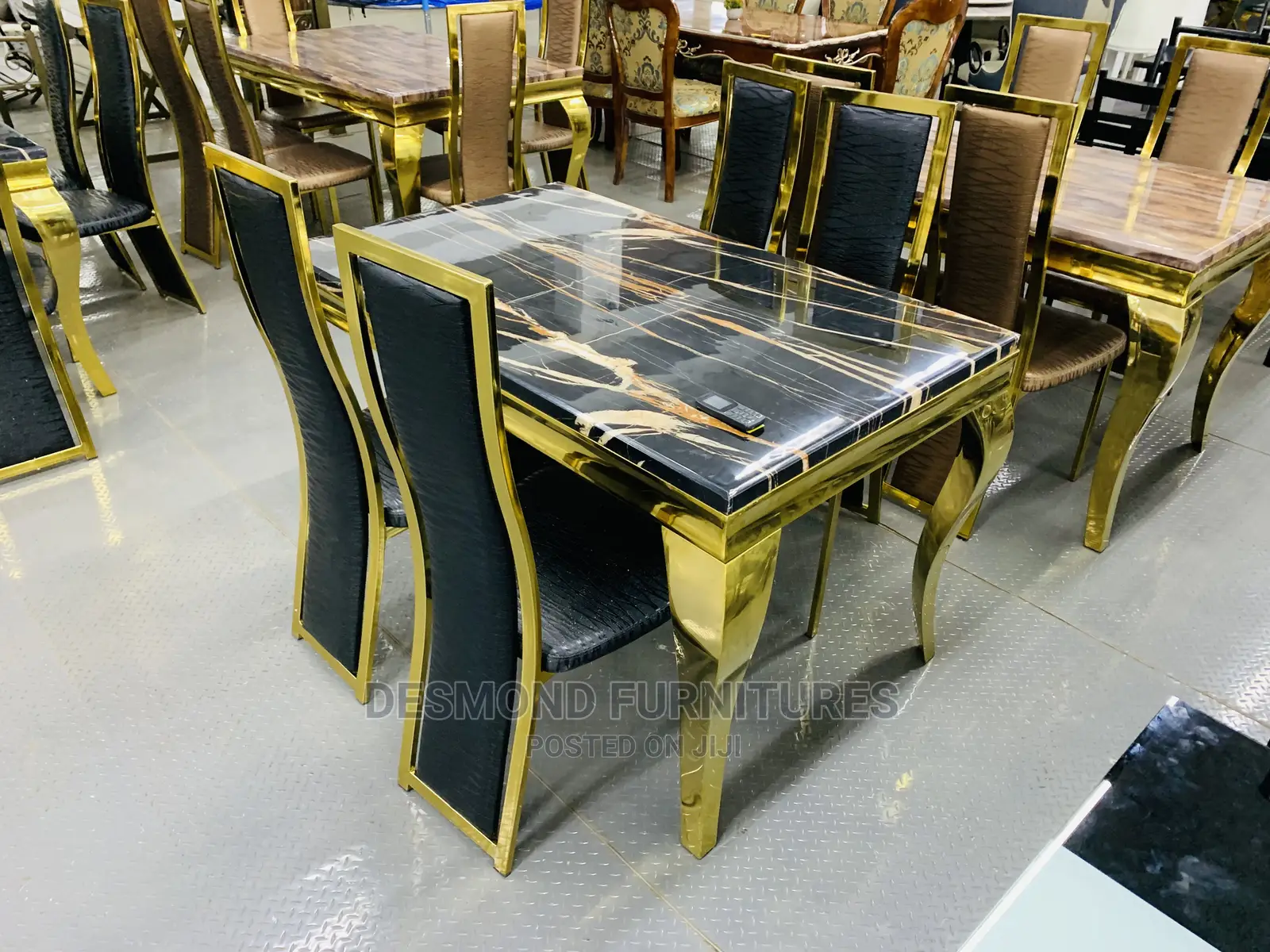 Dining Table With 4 Chairs