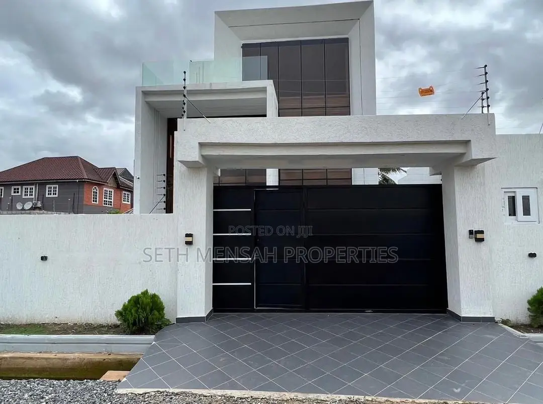 Furnished 4bdrm House in East Legon for sale